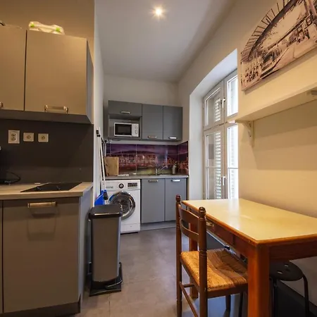 Apartment Les Ecrivains Strasbourg